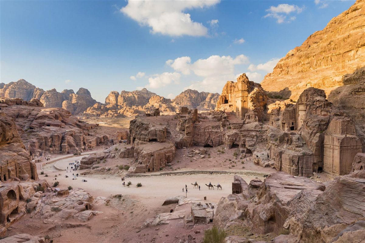 Contrasting Landscapes of Jordan Distinguished Traveller